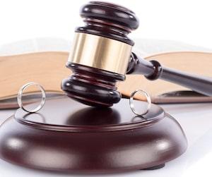 Navigating Divorce in Texas: Understanding Your Next Steps After Being Served Papers